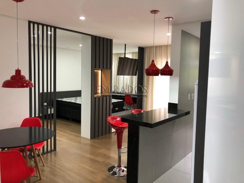 Apartamento com 1 dormitório em Jardim América