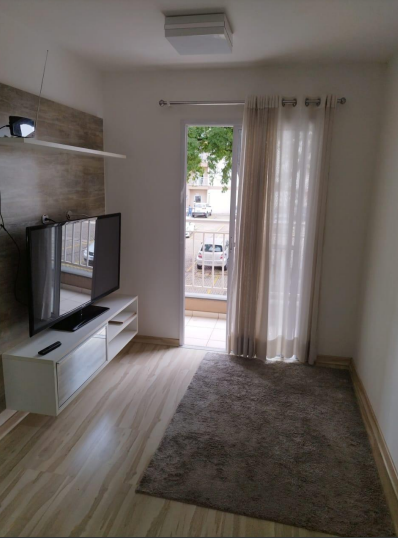 Apartamento com 2 dormitórios em Vila Angélica