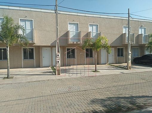Casa de condomínio com 2 dormitórios em Vila Mineirão