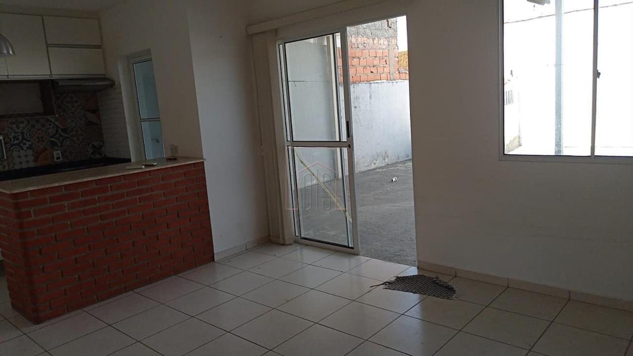 Casa de condomínio em Wanel Ville