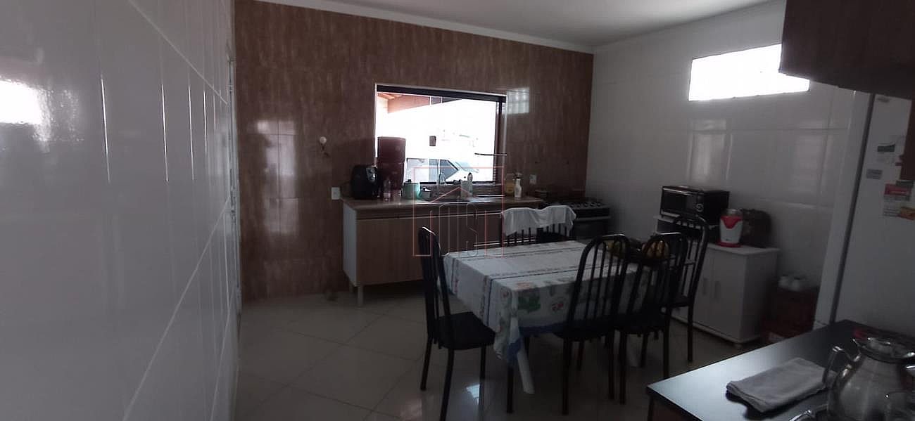 Foto 2 de 8